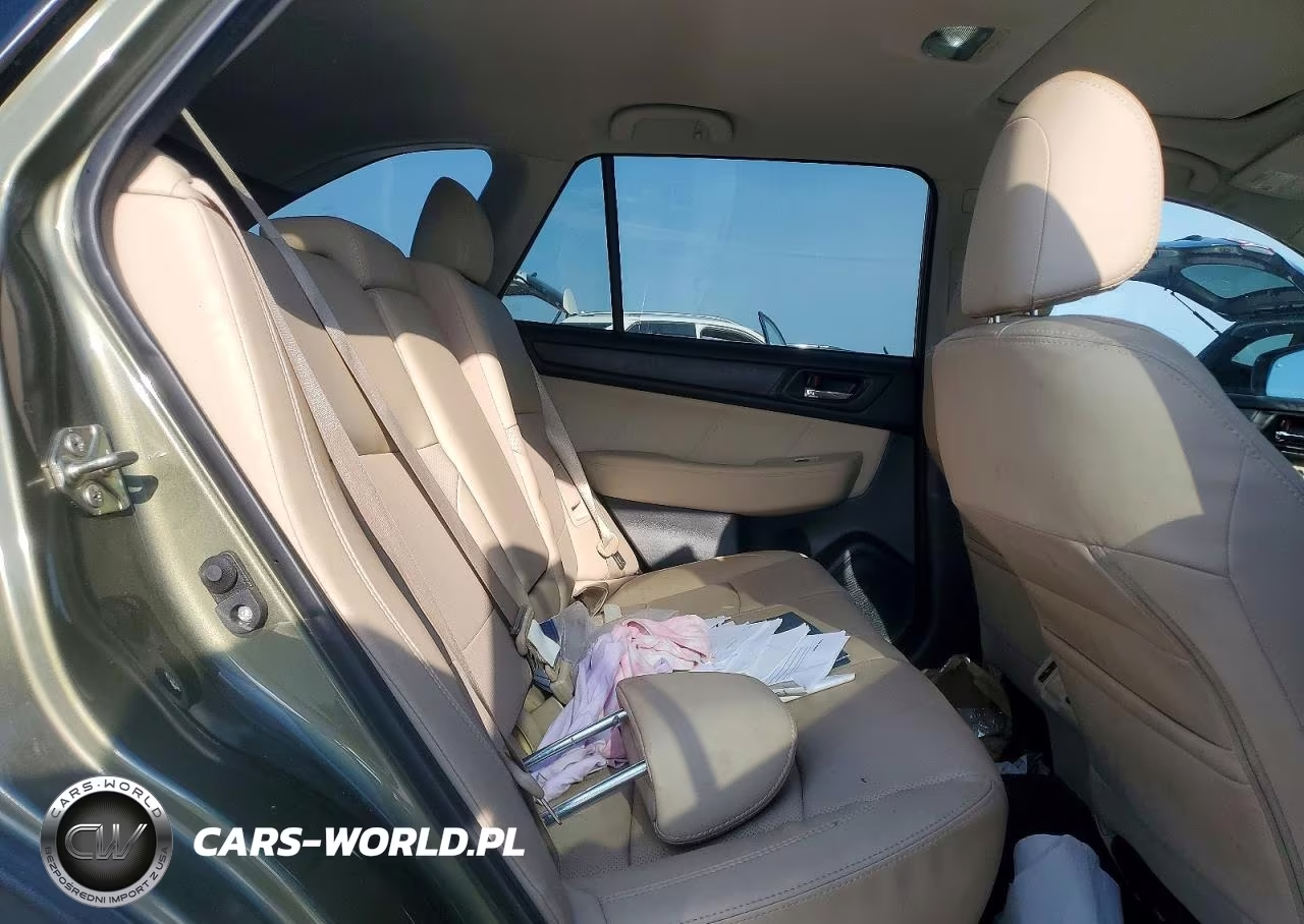 2019 Subaru Outback 3.6R Limited VIN:4S4BSENC2K3310750 - 11