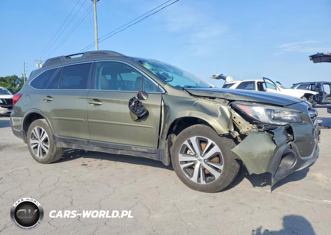 2019 Subaru Outback 3.6R Limited VIN:4S4BSENC2K3310750 - 4