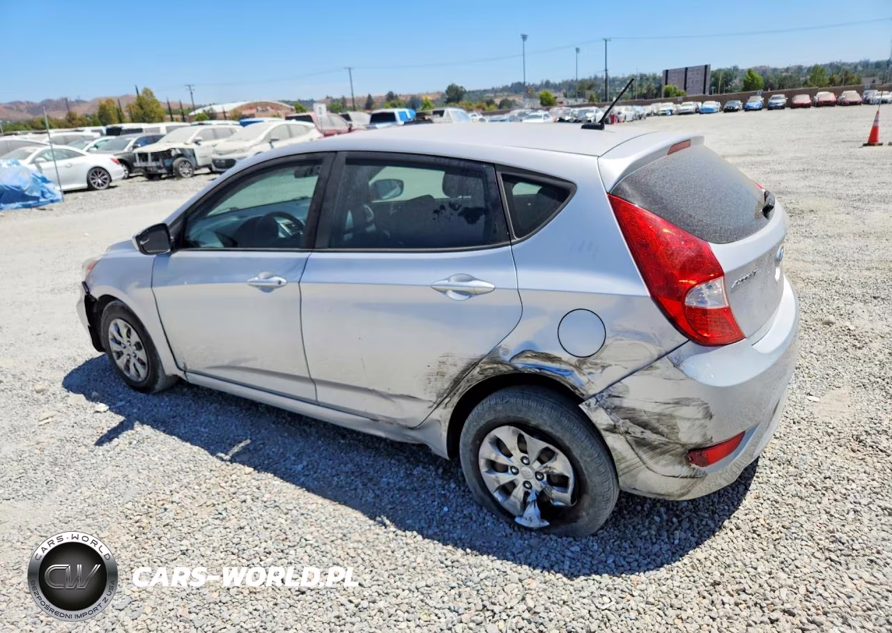 2016 Hyundai Accent VIN:KMHCT5AE9GU270774 - 2