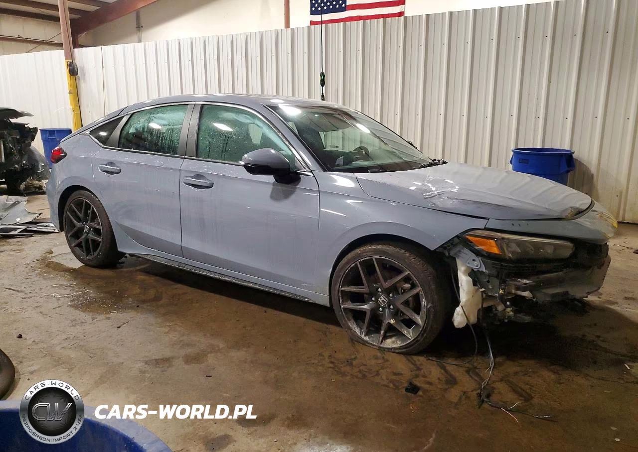 2023 Honda Civic Sport Touring VIN:19XFL1G83PE009957 - 4