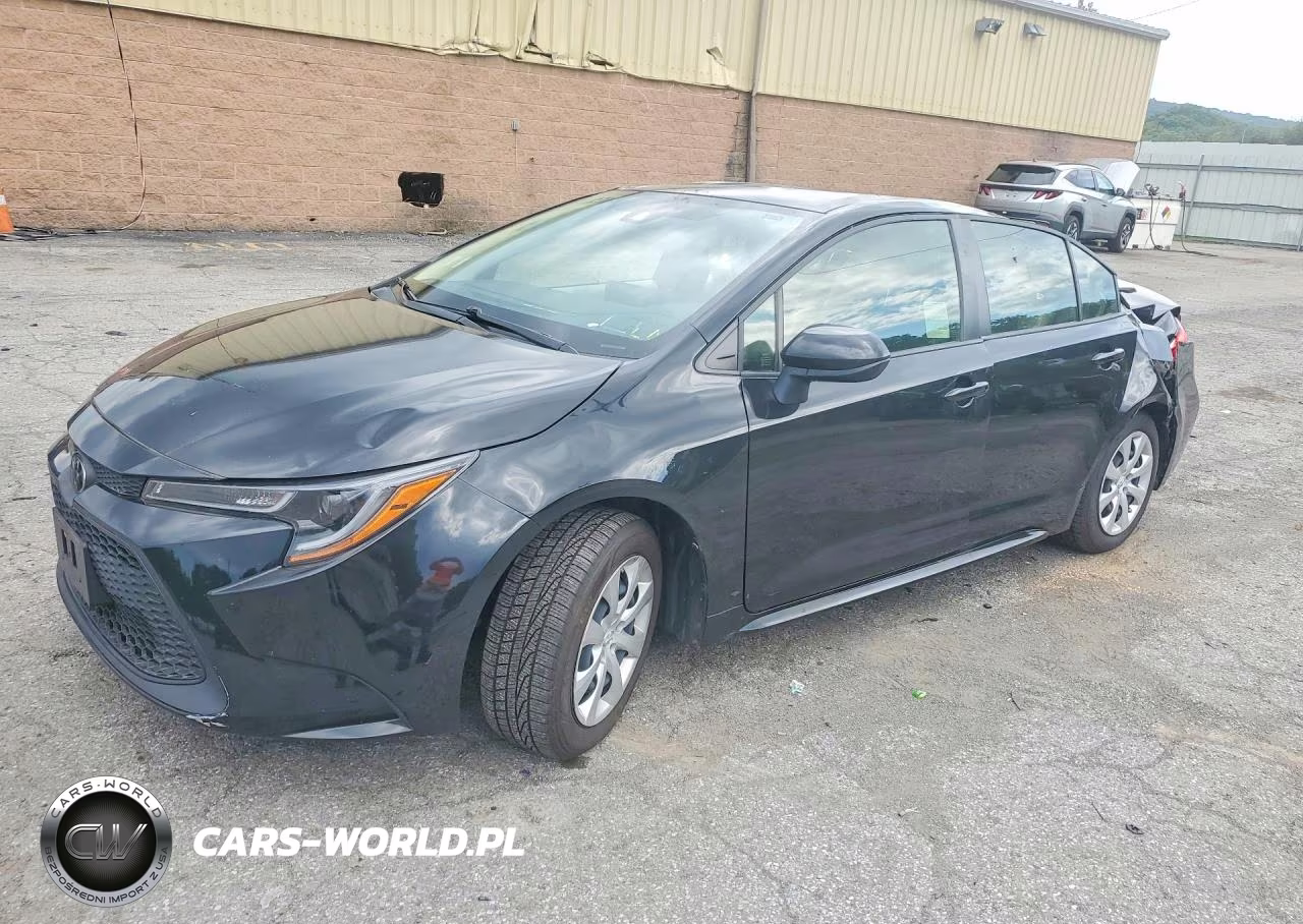 2022 Toyota Corolla Le – zdjęcie 1 z 12