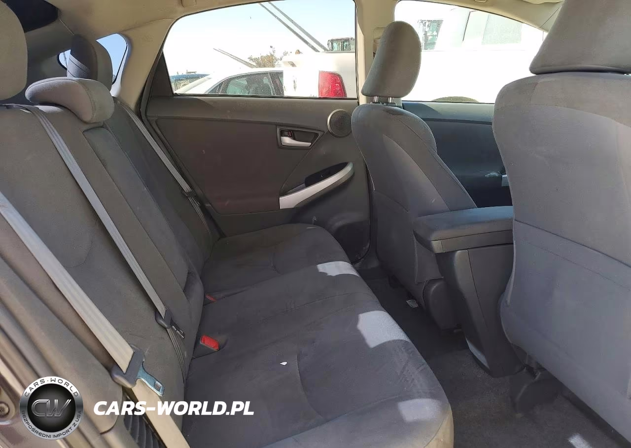 2011 Toyota Prius Three VIN:JTDKN3DU0B1392385 - 10