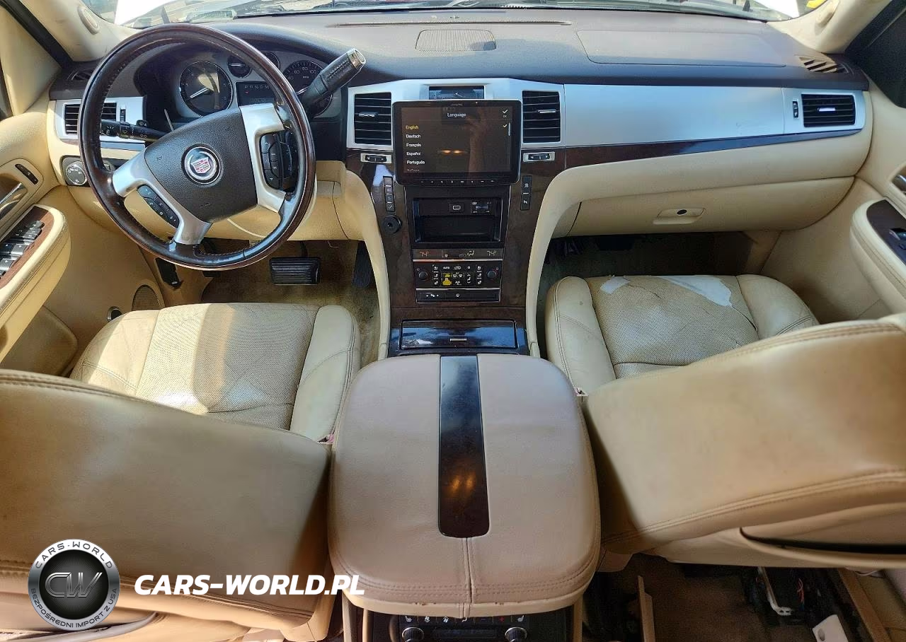 2007 Cadillac Escalade Luxury VIN:1GYFK63877R355000 - 8