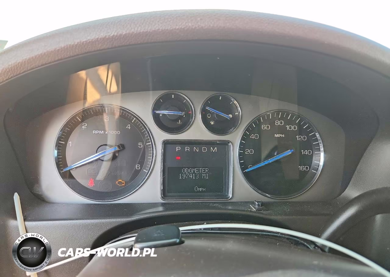 2007 Cadillac Escalade Luxury VIN:1GYFK63877R355000 - 9