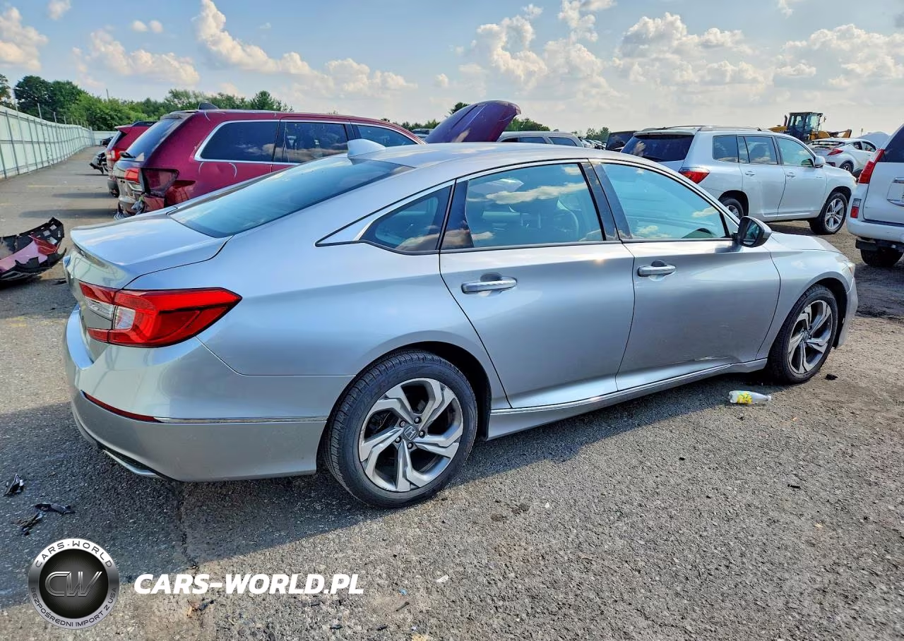 2018 Honda Accord Ex VIN:1HGCV1F4XJA076949 - 3