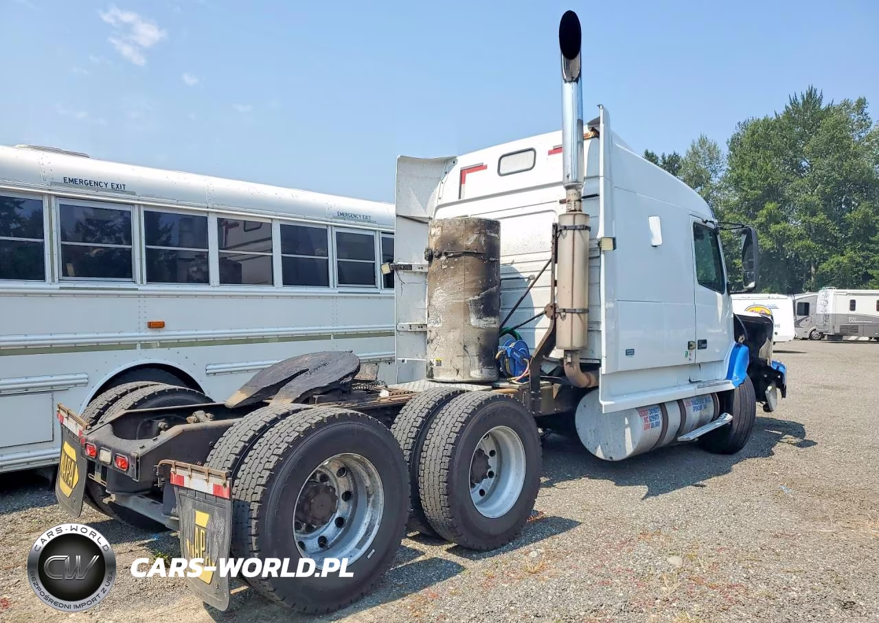 1998 Volvo Vn Semi Truck VIN:4VG7DERH5WN762400 - 3