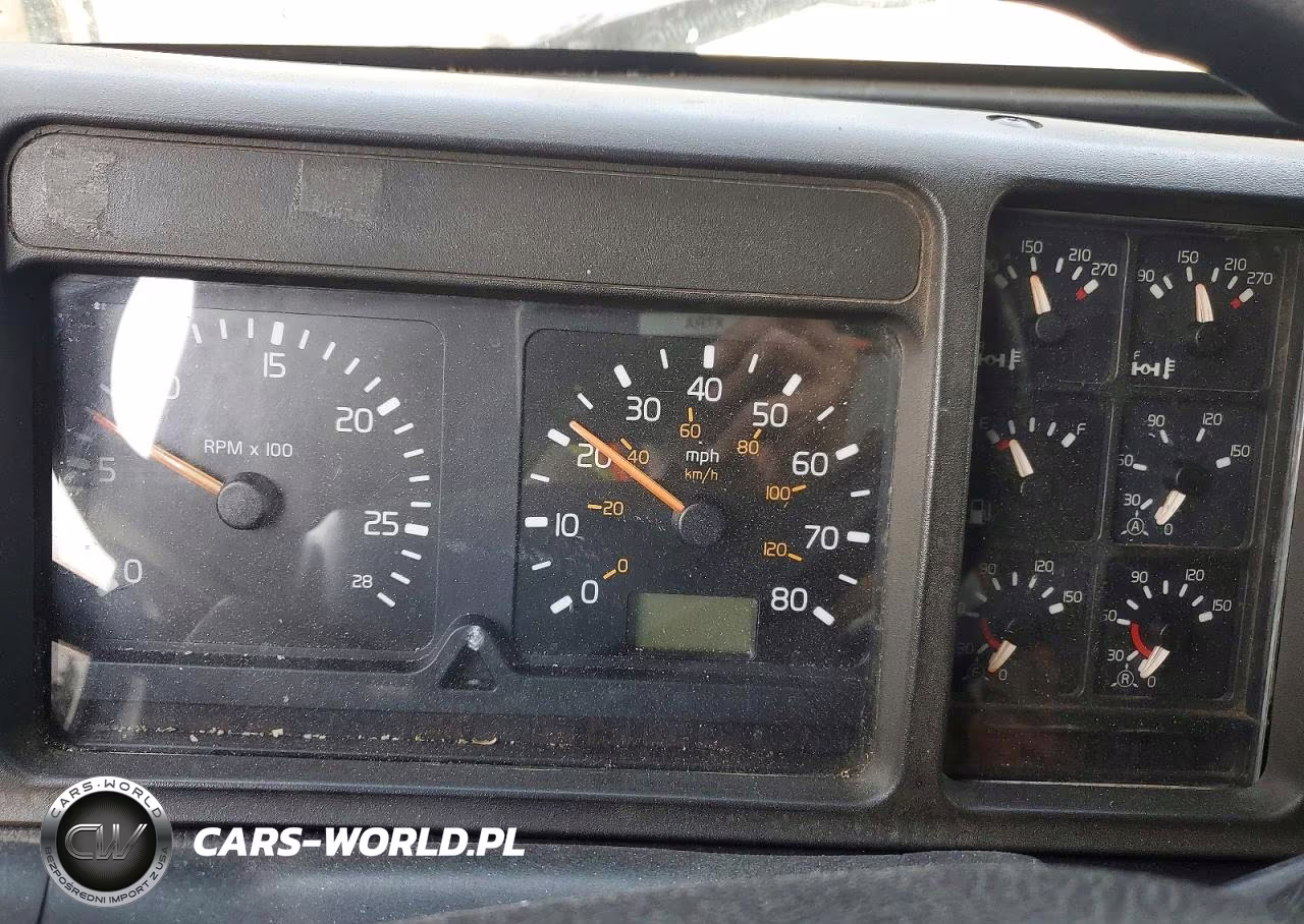 1998 Volvo Vn Semi Truck VIN:4VG7DERH5WN762400 - 9