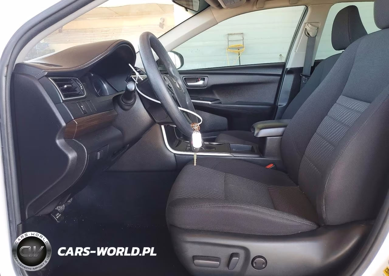 2017 Toyota Camry Le VIN:4T1BF1FK1HU692906 - 7