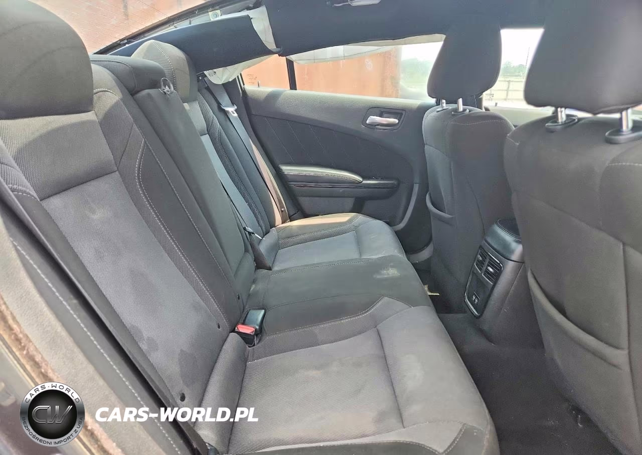 2022 Dodge Charger Sxt VIN:2C3CDXBG3NH153693 - 10