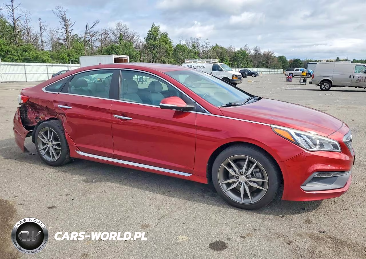 2015 Hyundai Sonata Sport 2.0T VIN:5NPE34AB0FH223915 - 4