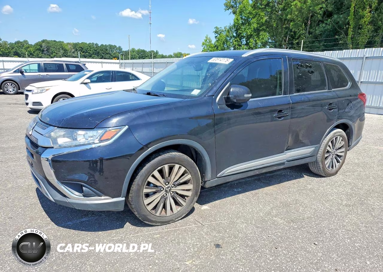 2019 Mitsubishi Outlander Se – zdjęcie 1 z 13