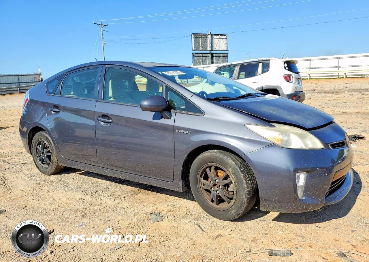 2012 Toyota Prius Two VIN:JTDKN3DU9C1598564 - 4