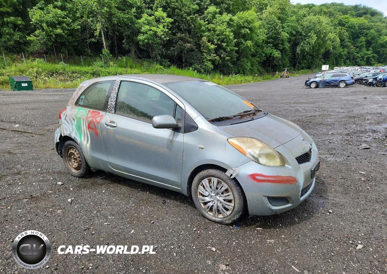 2010 Toyota Yaris Base VIN:JTDJT4K32A5299778 - 4