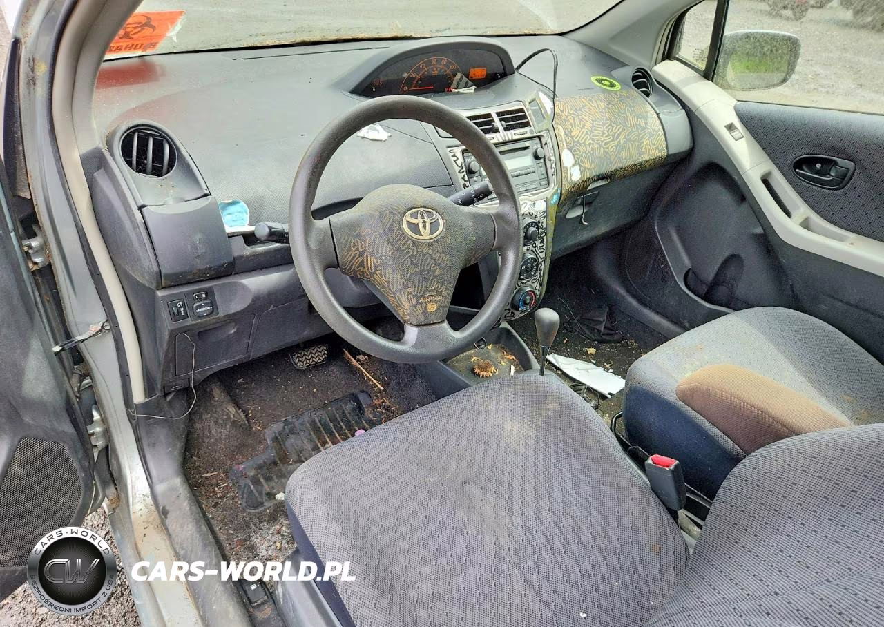 2010 Toyota Yaris Base VIN:JTDJT4K32A5299778 - 8