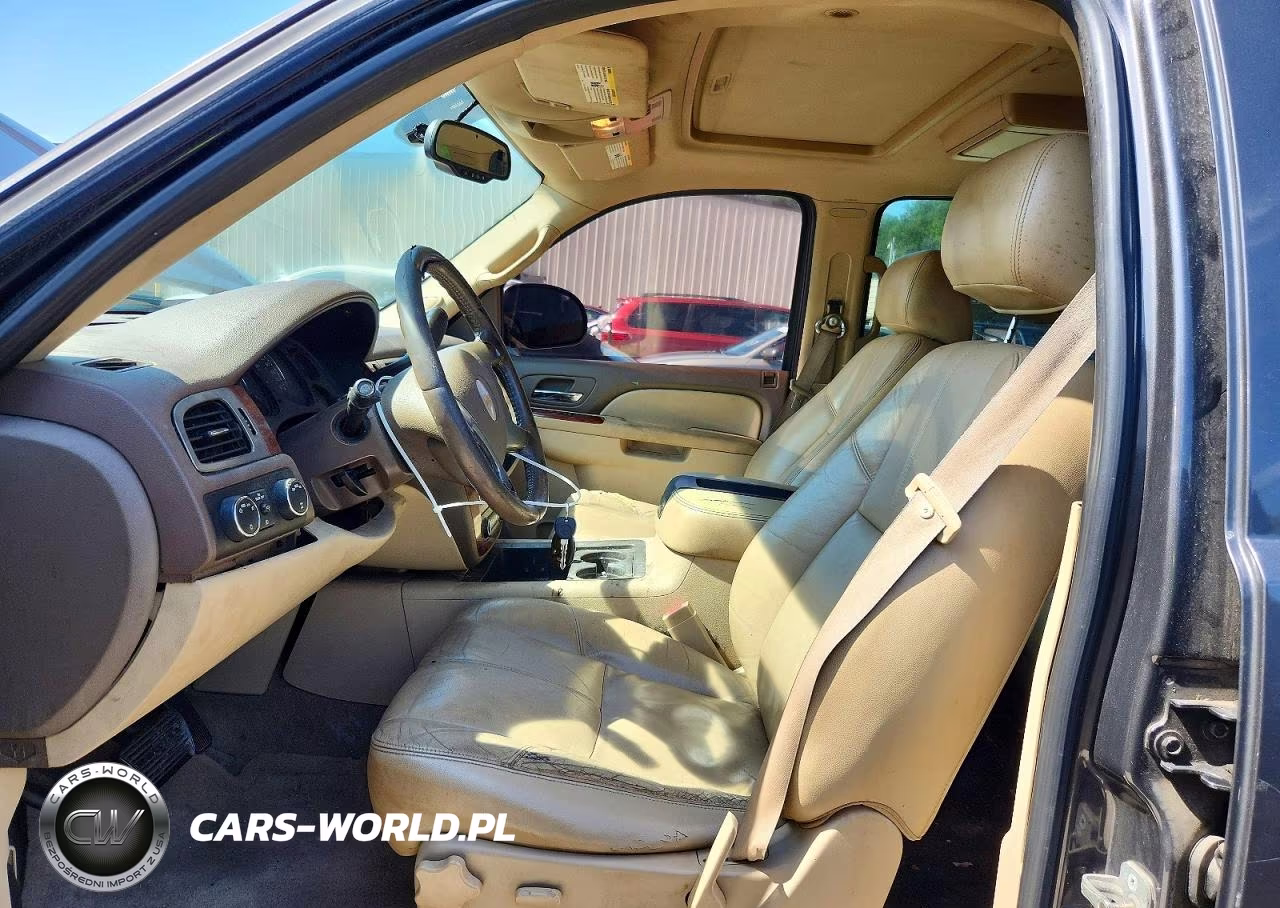 2010 Chevrolet Suburban K1500 Lt VIN:1GNUKJE38AR291727 - 7