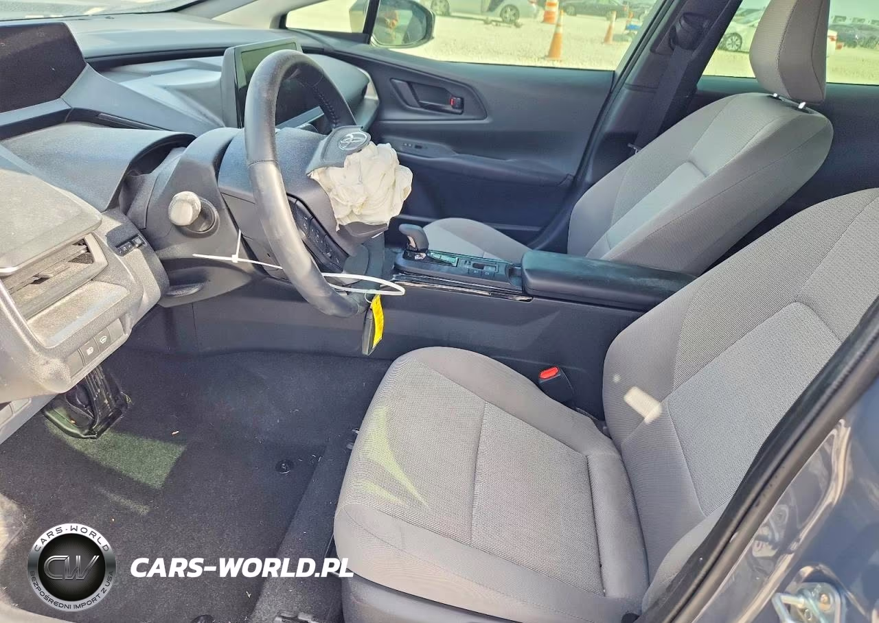 2024 Toyota Prius Le VIN:JTDACAAU1R3042479 - 7