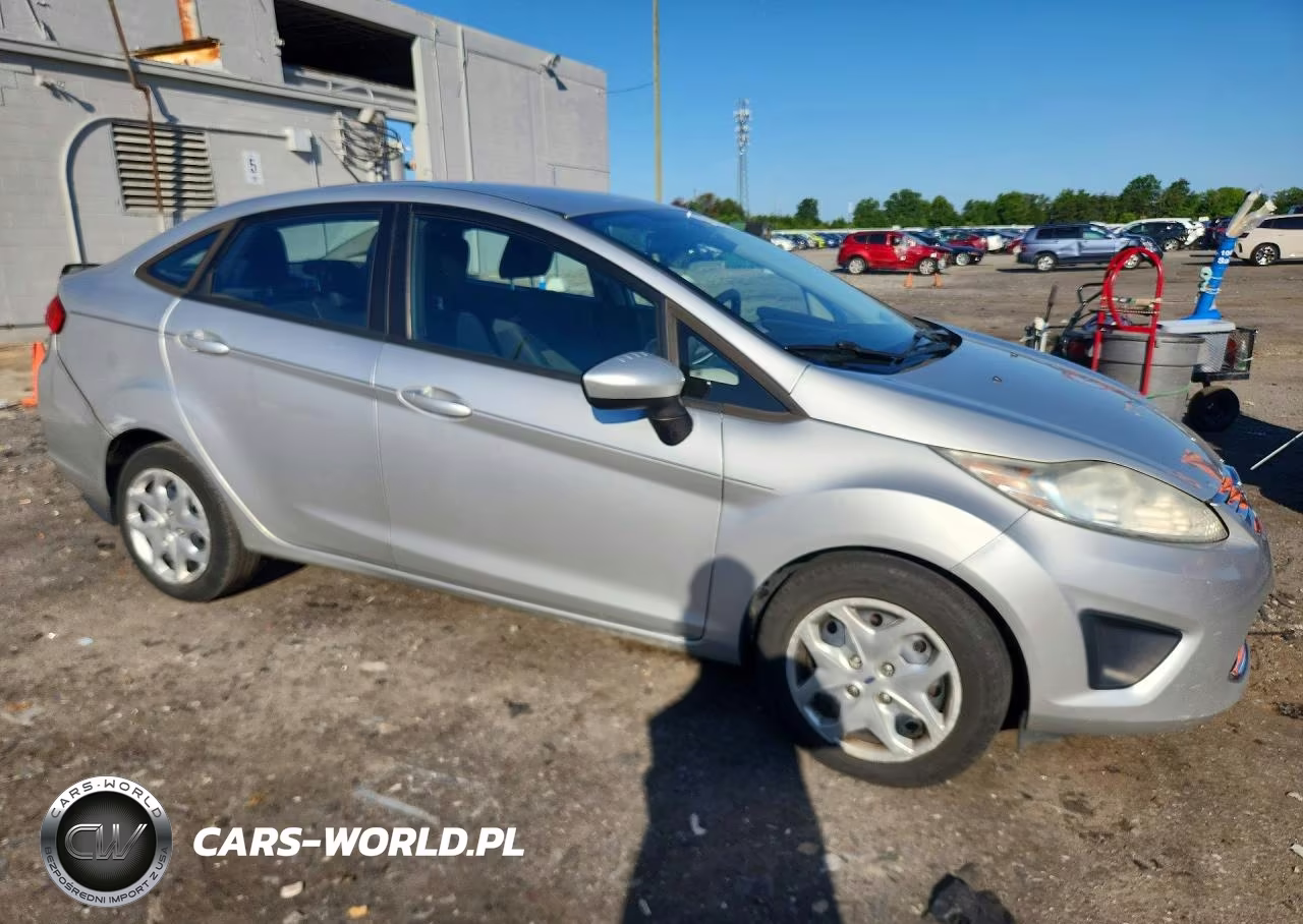 2012 Ford Fiesta Se VIN:3FADP4BJ6CM184412 - 4