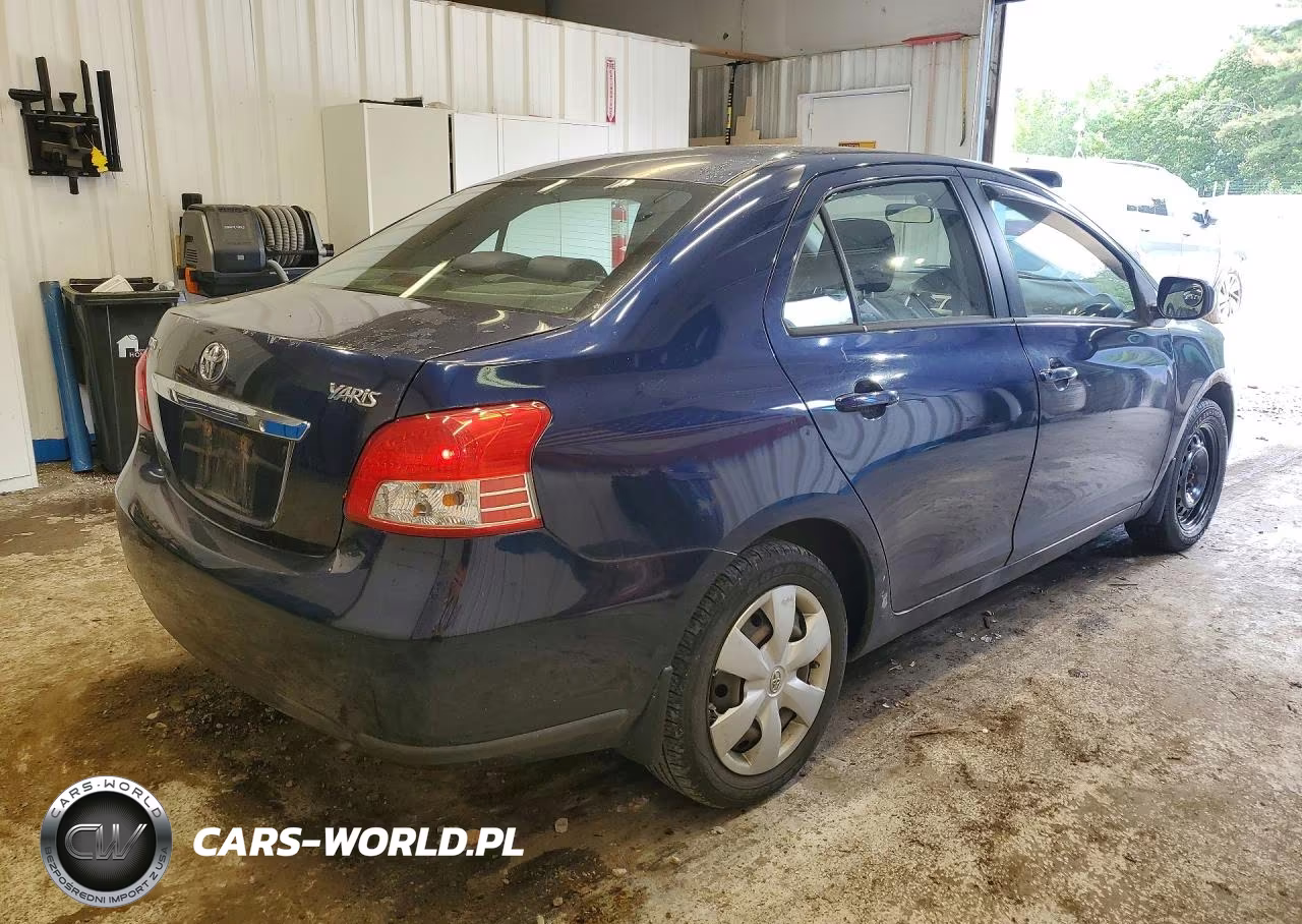 2007 Toyota Yaris Base VIN:JTDBT923371011767 - 3