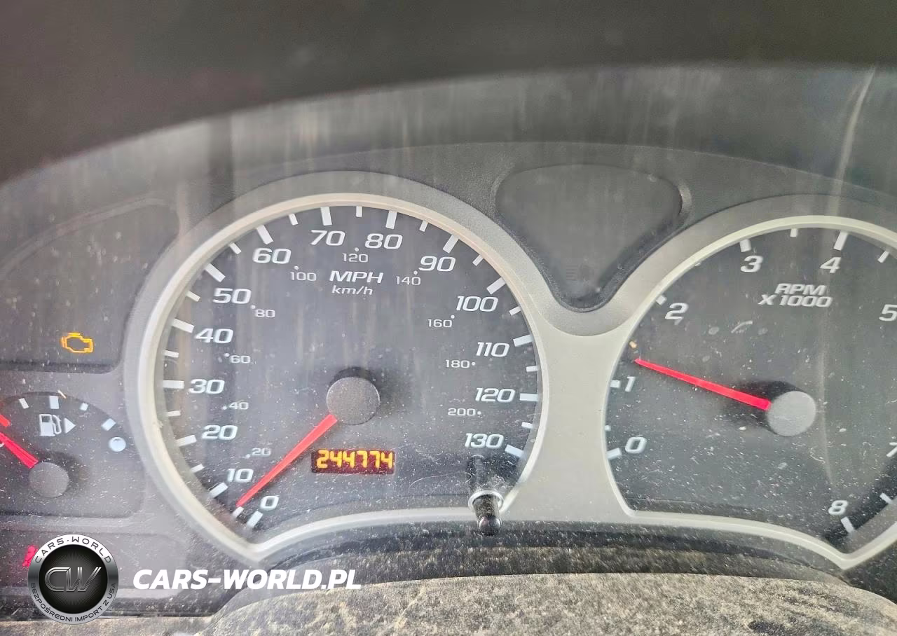 2005 Chevrolet Equinox Ls VIN:2CNDL13F256138261 - 9