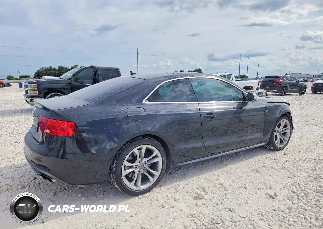 2013 Audi S5 Prestige VIN:WAU3GAFR7DA008503 - 3