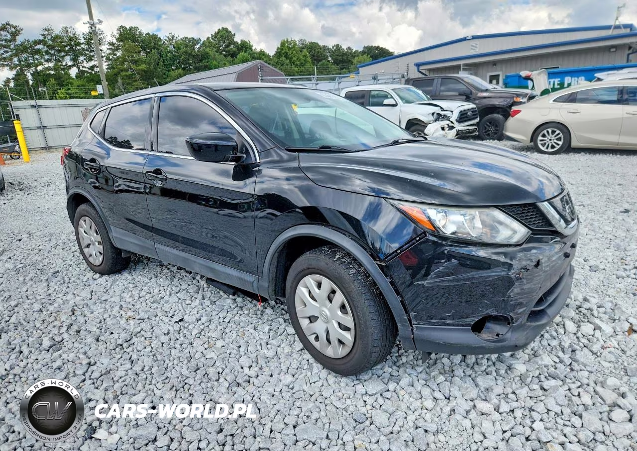 2018 Nissan Rogue Sport S VIN:JN1BJ1CR4JW265835 - 4