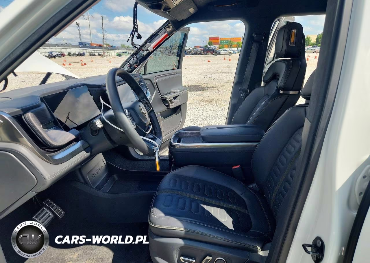 2022 Rivian R1S Launch Edition VIN:7PDSGABL1NN002019 - 7