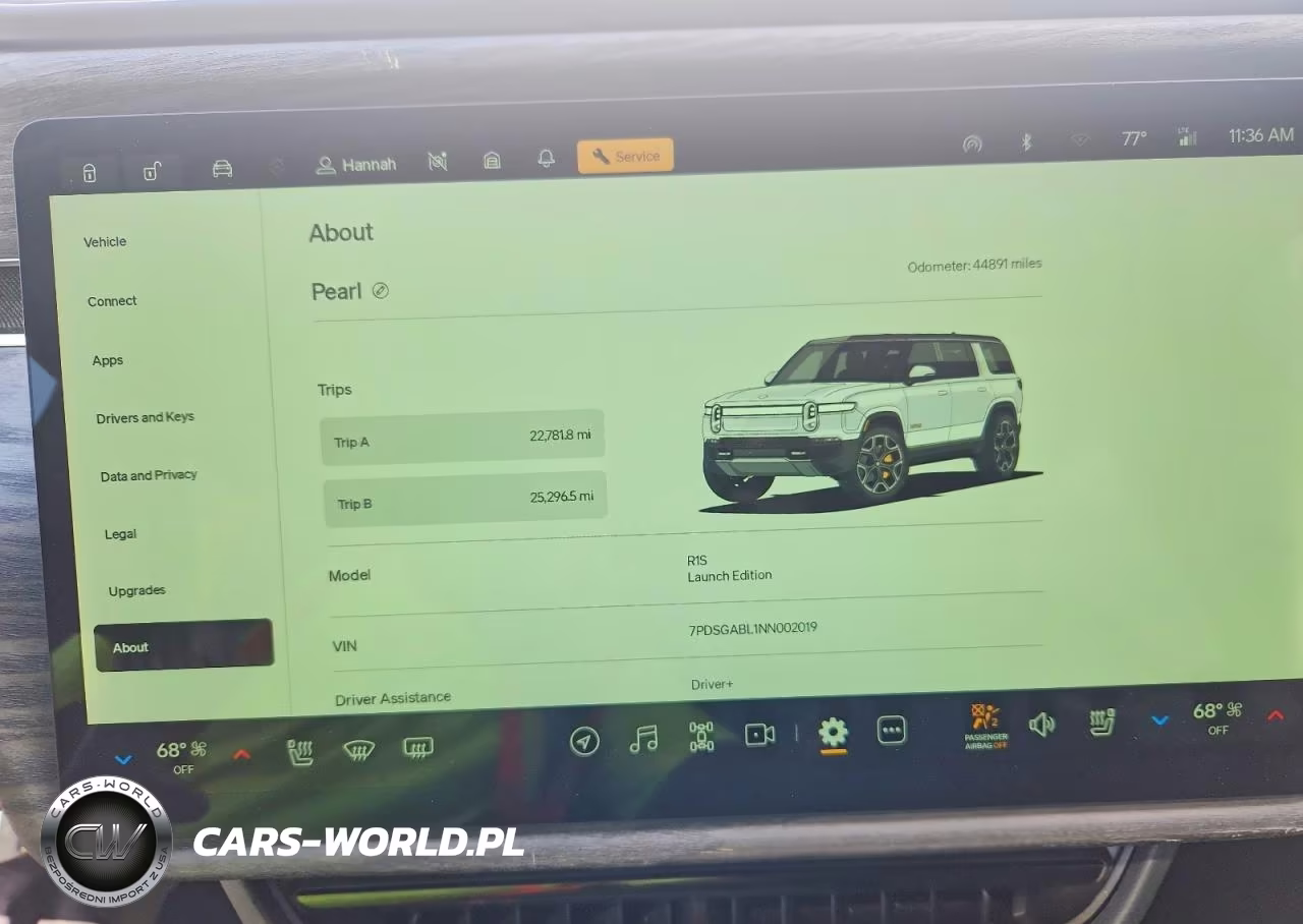 2022 Rivian R1S Launch Edition VIN:7PDSGABL1NN002019 - 9