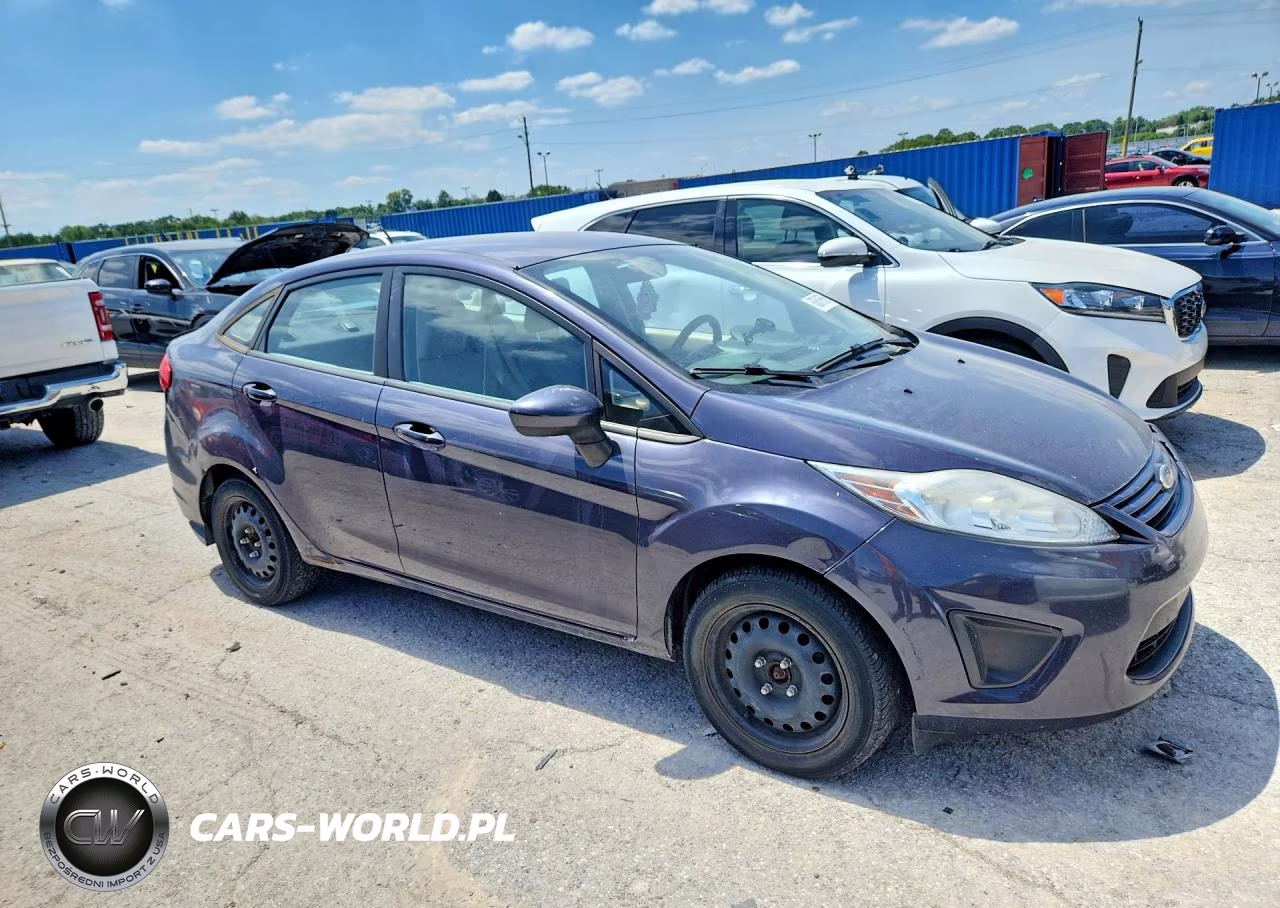2012 Ford Fiesta S VIN:3FADP4AJ9CM216013 - 4