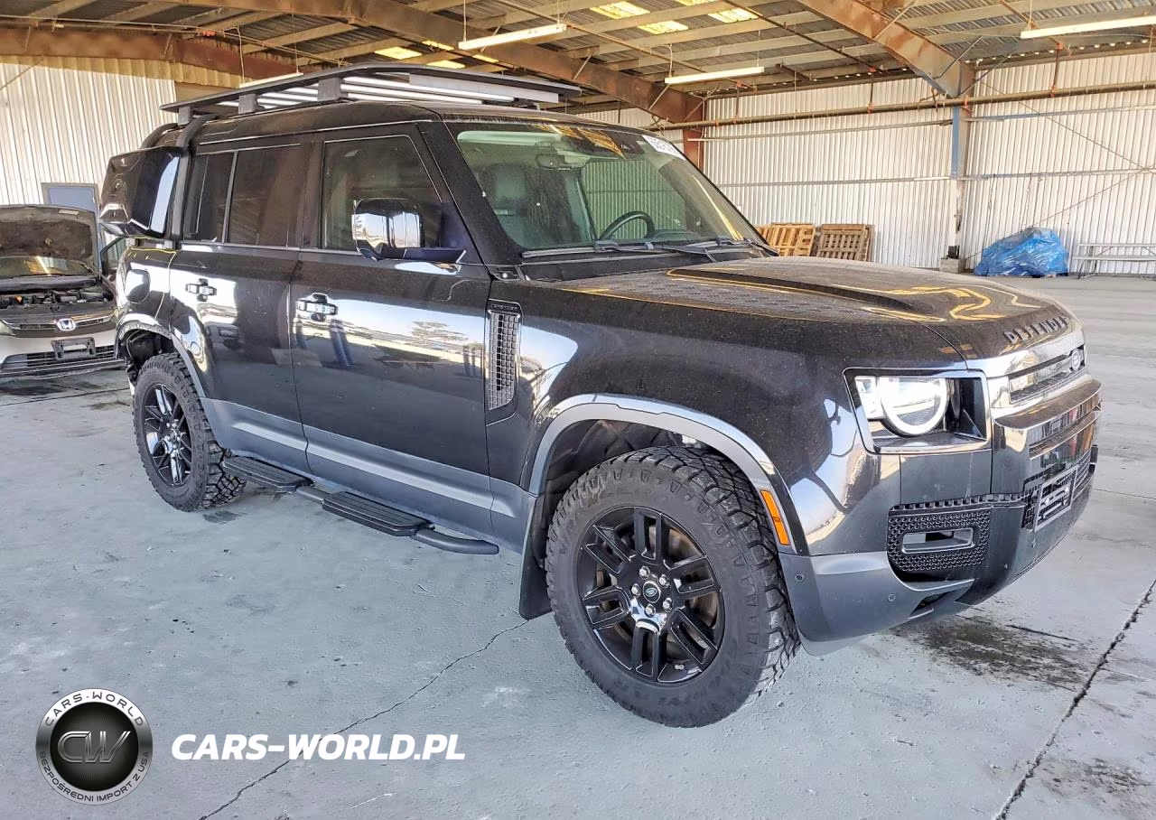 2020 Land Rover Defender 110 S VIN:SALEJ7EX4L2020691 - 4
