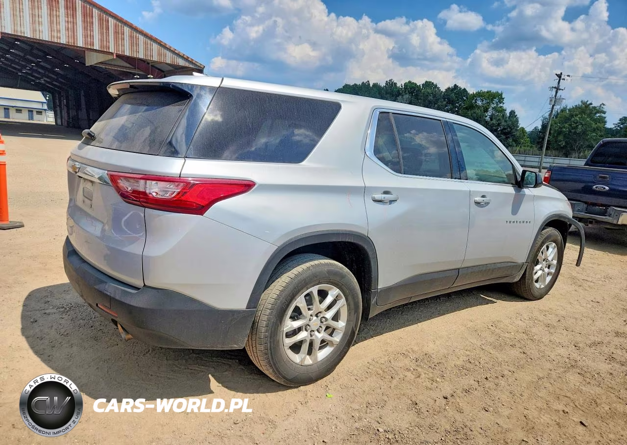2021 Chevrolet Traverse Ls VIN:1GNERFKW5MJ101350 - 3