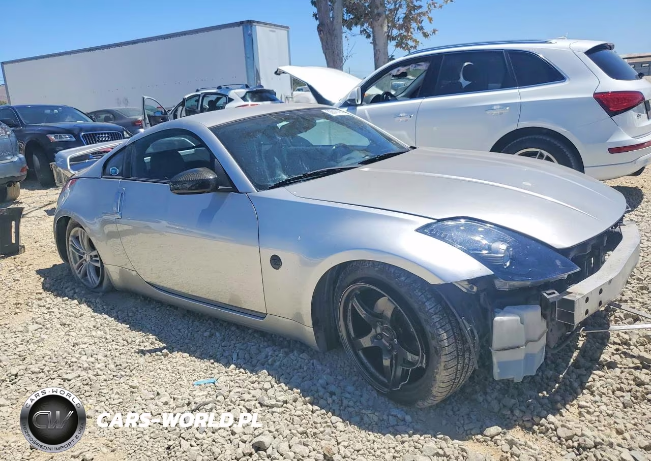 2003 Nissan 350Z Coupe VIN:JN1AZ34D33T105131 - 4
