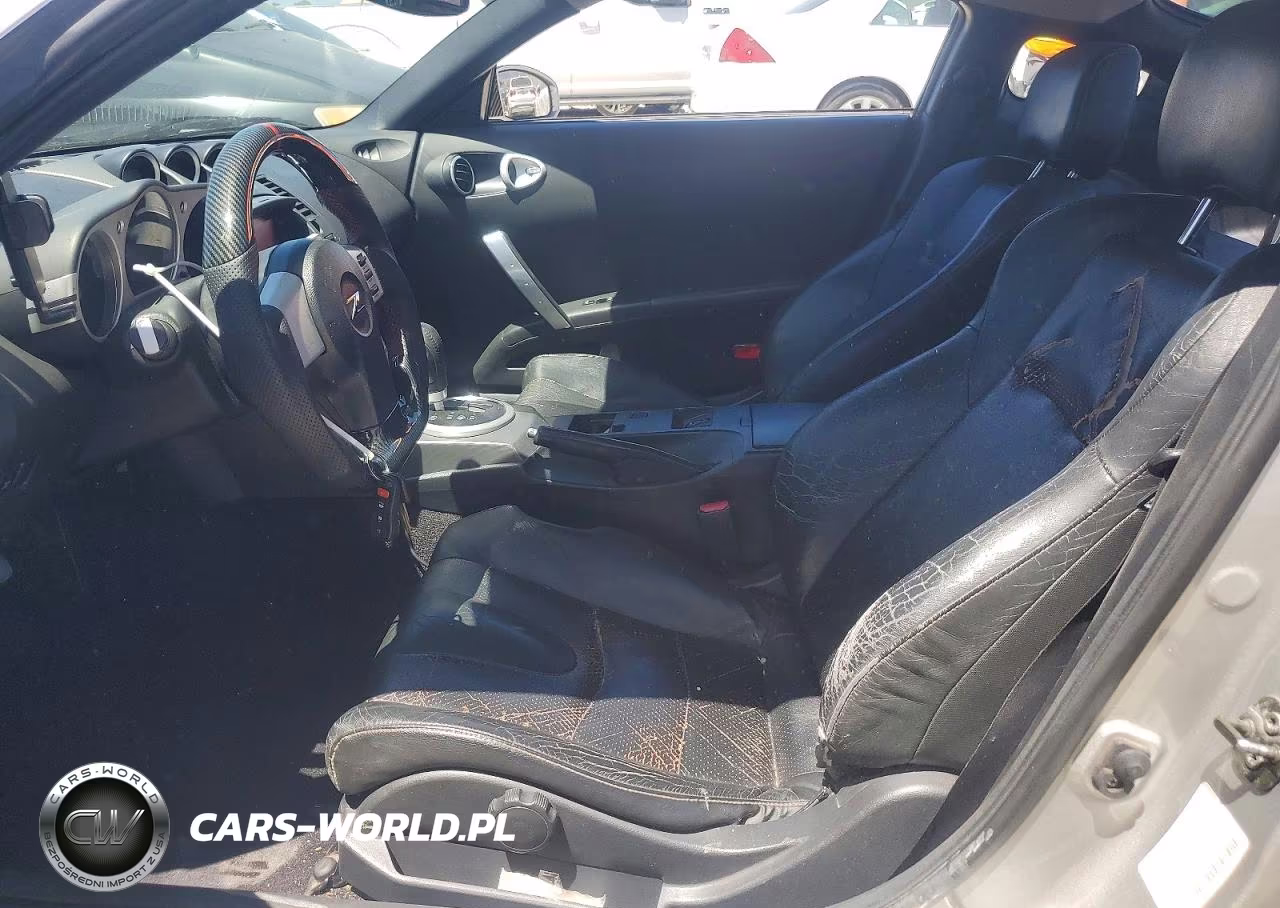 2003 Nissan 350Z Coupe VIN:JN1AZ34D33T105131 - 7