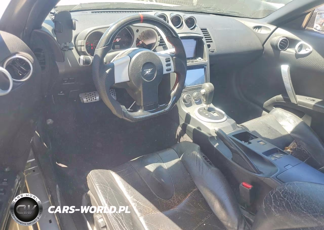 2003 Nissan 350Z Coupe VIN:JN1AZ34D33T105131 - 8
