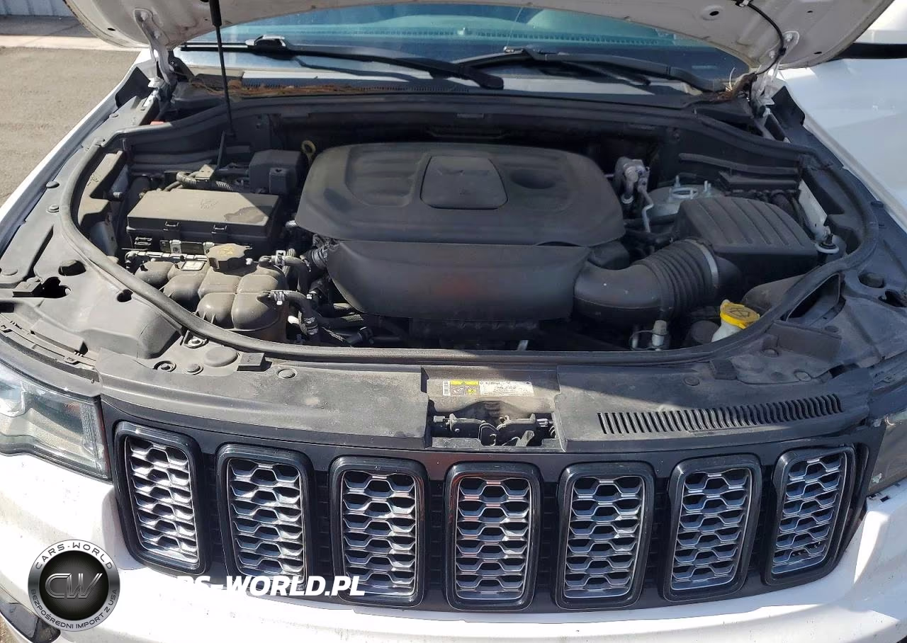 2019 Jeep Grand Cherokee Laredo VIN:1C4RJEAG0KC805771 - 11