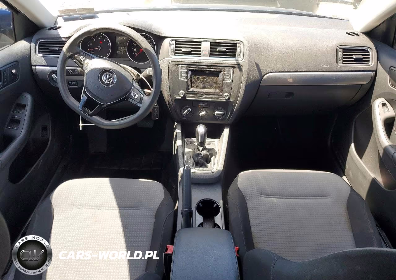2018 Volkswagen Jetta S VIN:3VW2B7AJ1JM262401 - 8