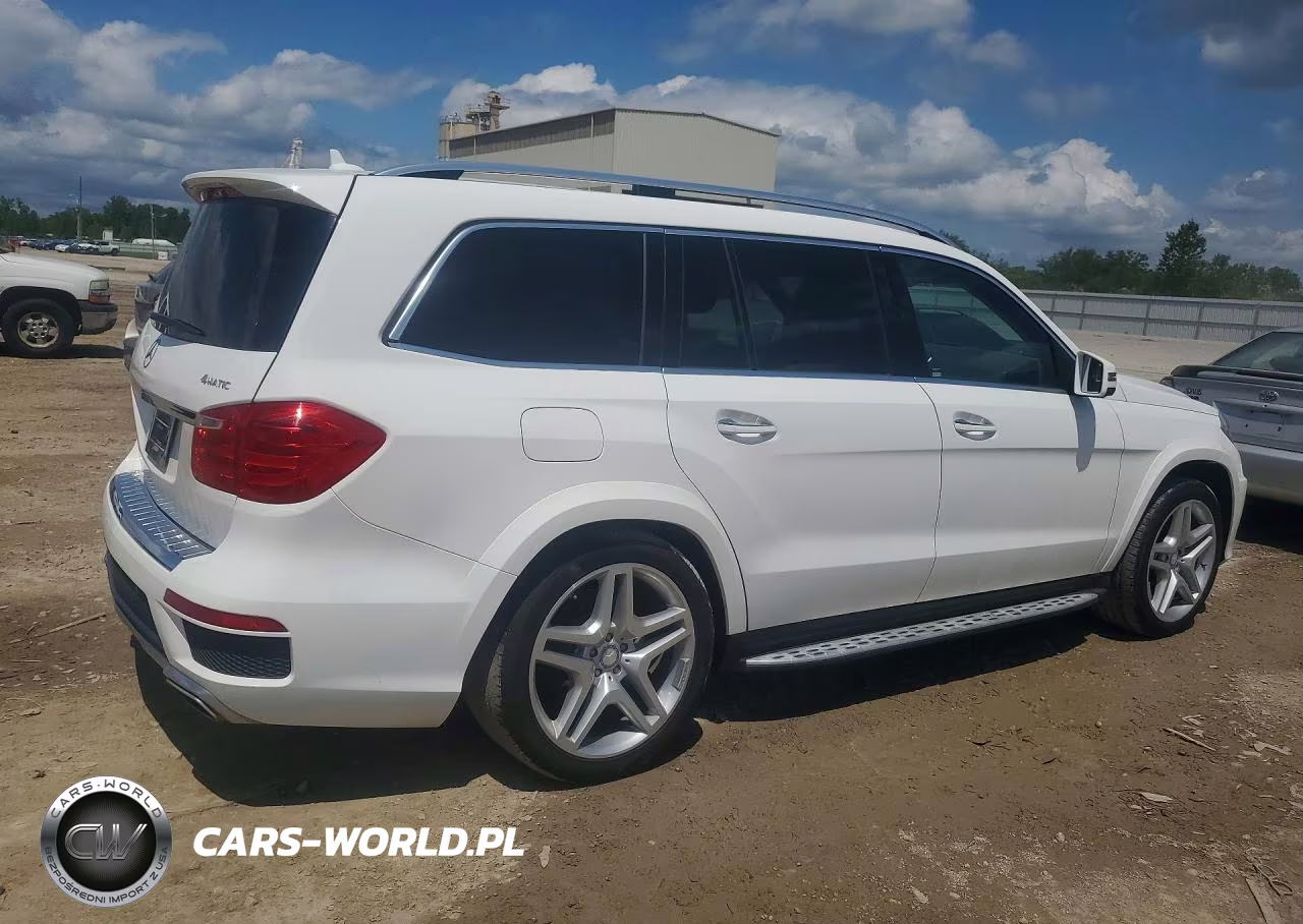 2015 Mercedes-Benz Gl 550 4Matic VIN:4JGDF7DE0FA448347 - 3