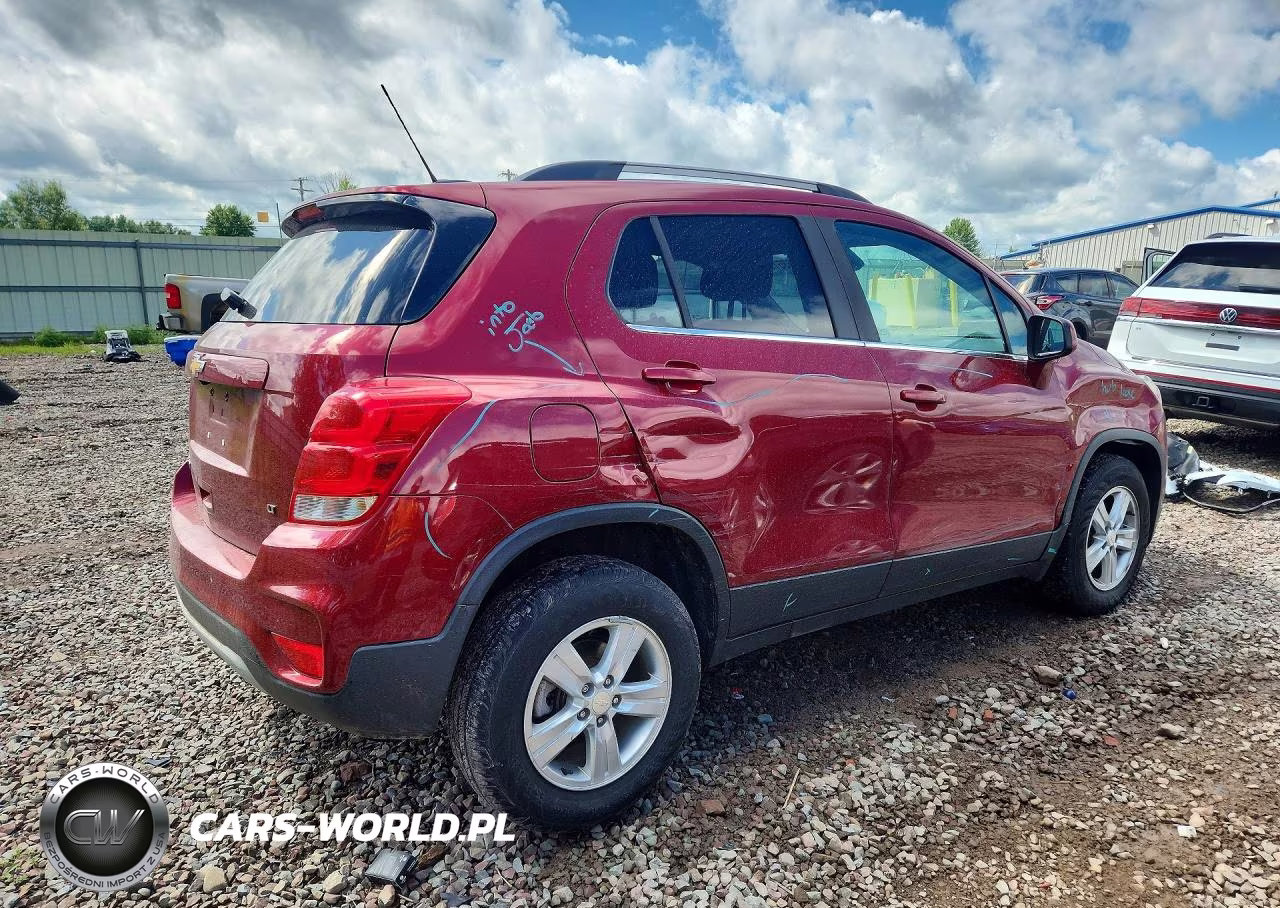 2018 Chevrolet Trax 1Lt VIN:3GNCJPSB0JL234023 - 3