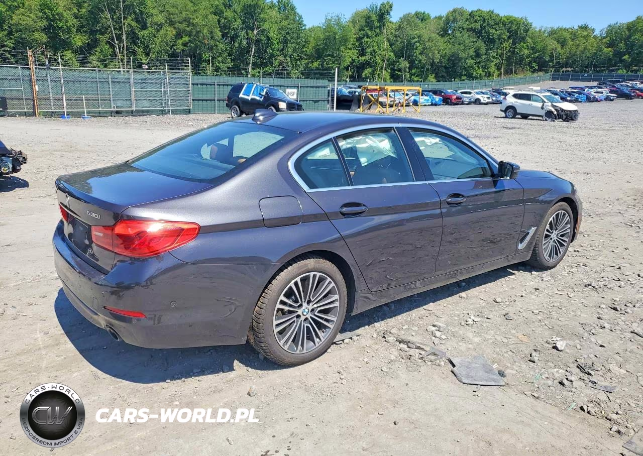 2020 BMW 530 Xi VIN:WBAJR7C05LWW80975 - 3
