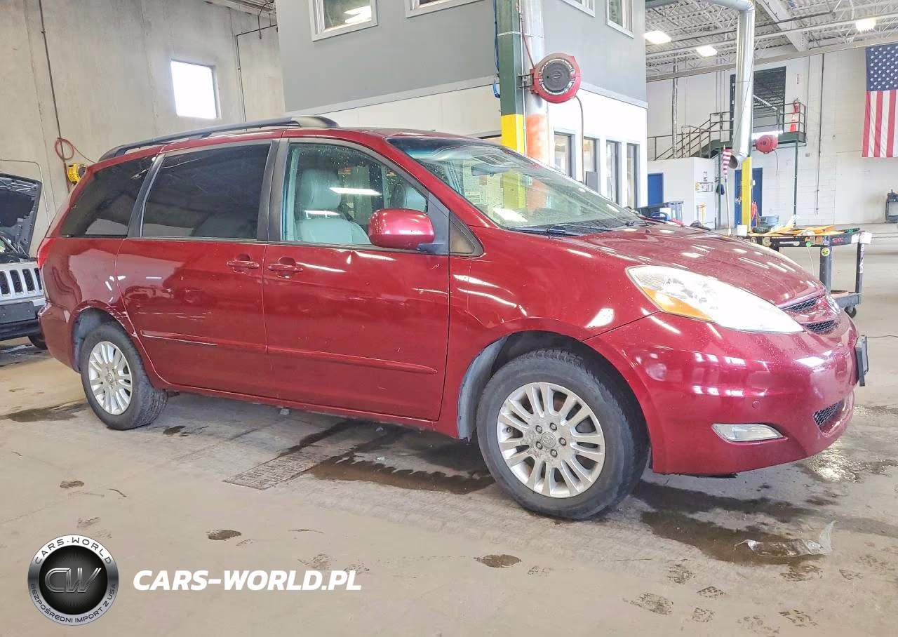 2010 Toyota Sienna Xle VIN:5TDDK4CC1AS030311 - 4