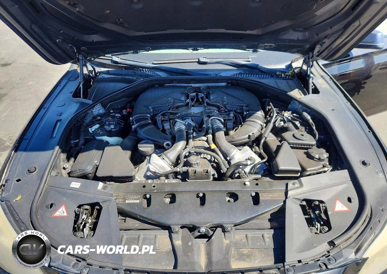 2011 BMW 750 Li VIN:WBAKB8C55BCY65473 - 11