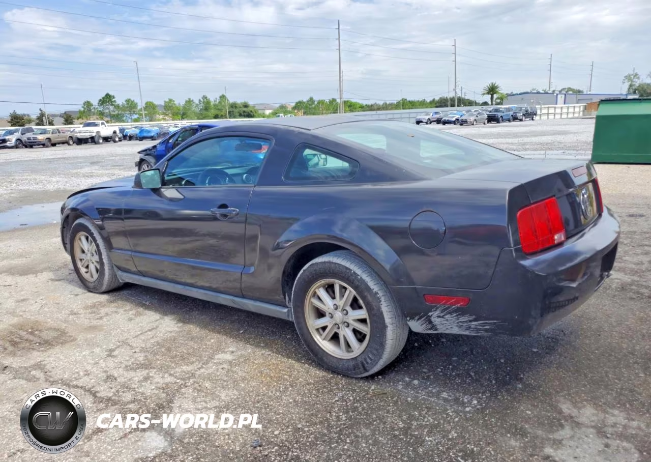 2007 Ford Mustang VIN:1ZVFT80N075323308 - 2