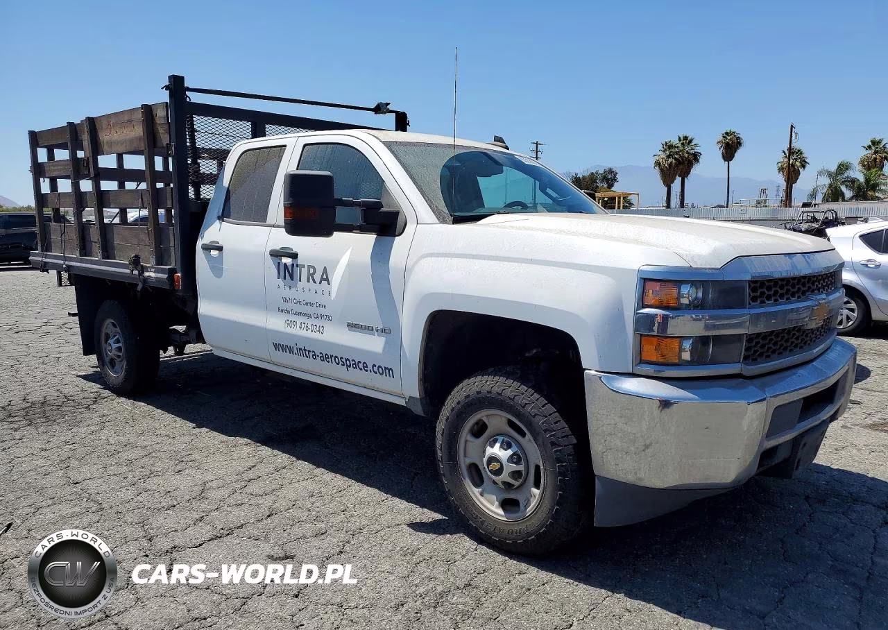 2019 Chevrolet Silverado C2500 Heavy Duty VIN:2GB2CREG1K1205445 - 4