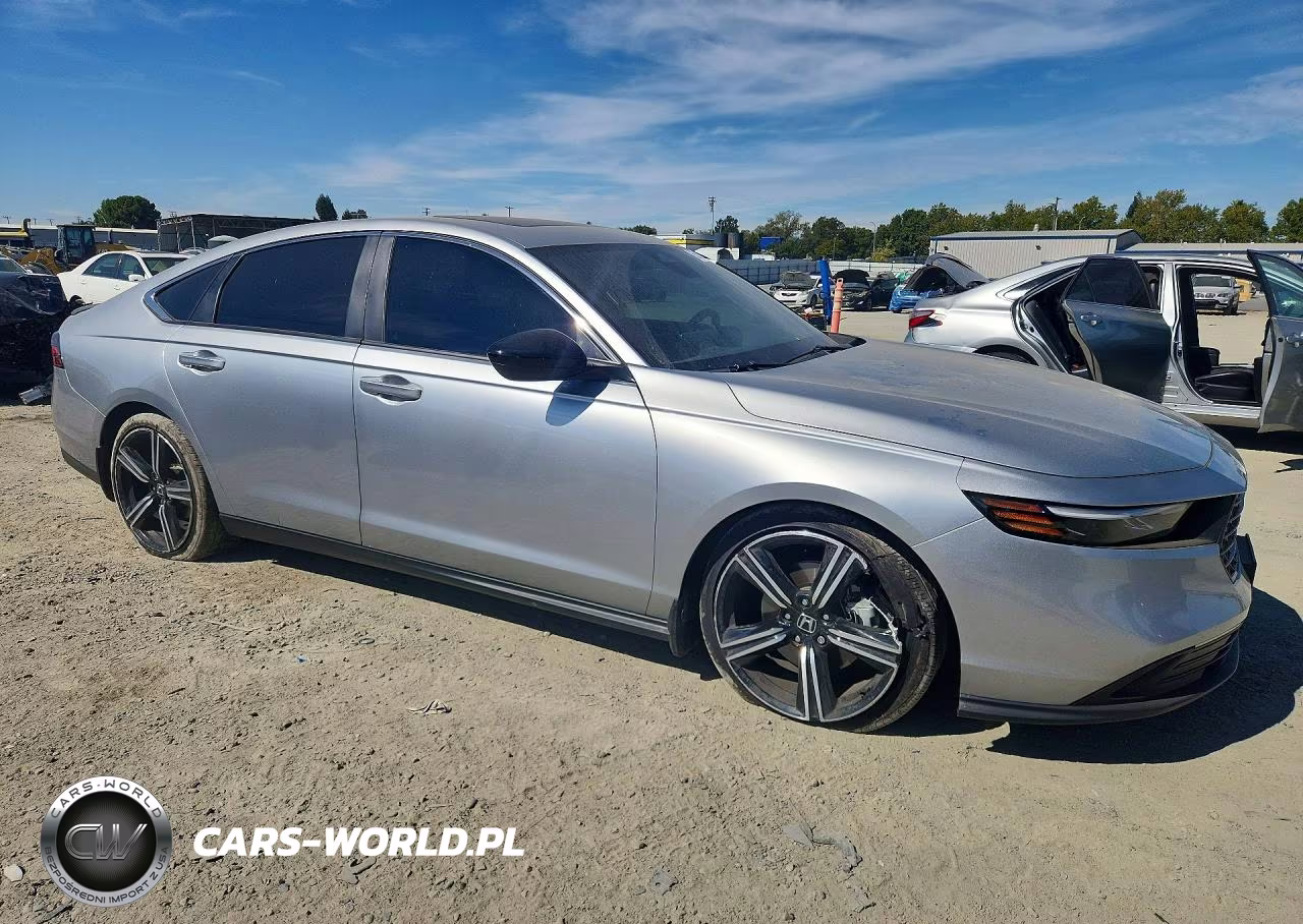 2024 Honda Accord Hybrid Sport VIN:1HGCY2F54RA032883 - 4