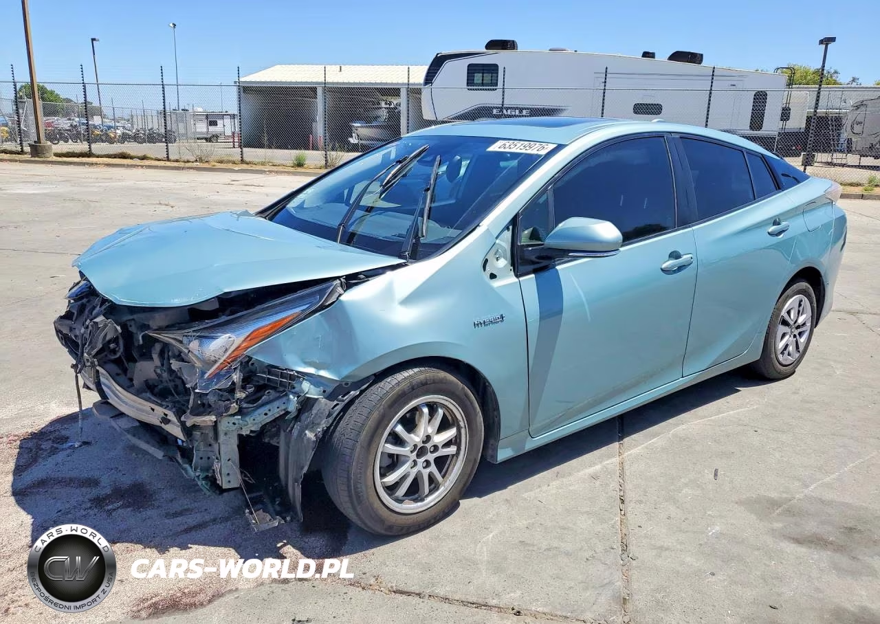 2016 Toyota Prius Four – zdjęcie 1 z 12