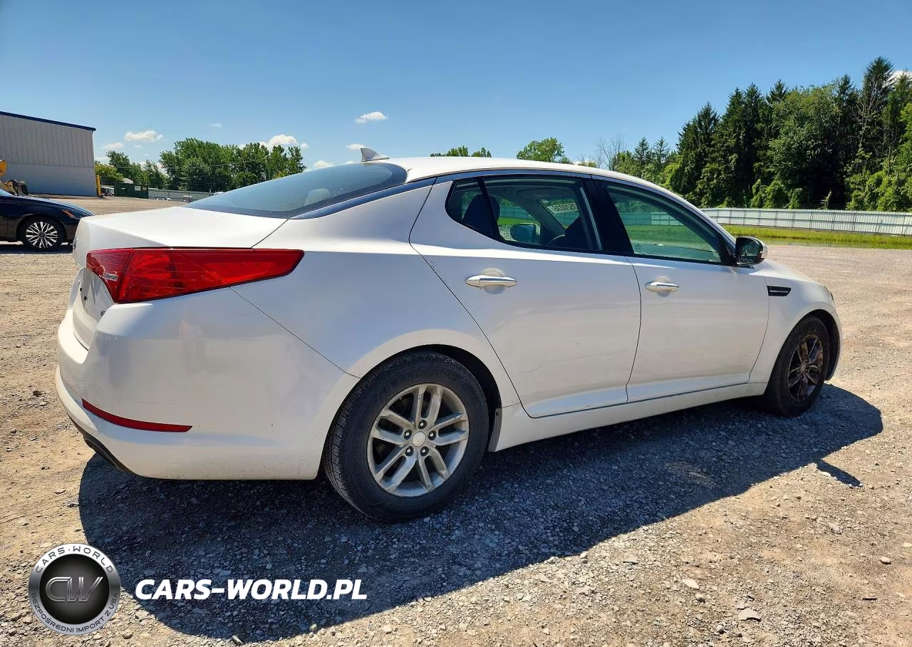 2013 Kia Optima Lx VIN:KNAGM4A73D5354929 - 3