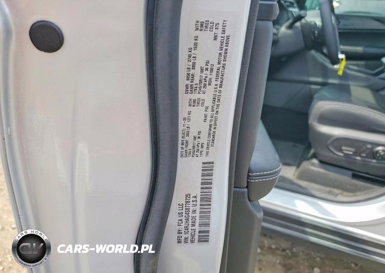 2025 Jeep Grand Cherokee Laredo VIN:1C4RJHAG4S8778725 - 13