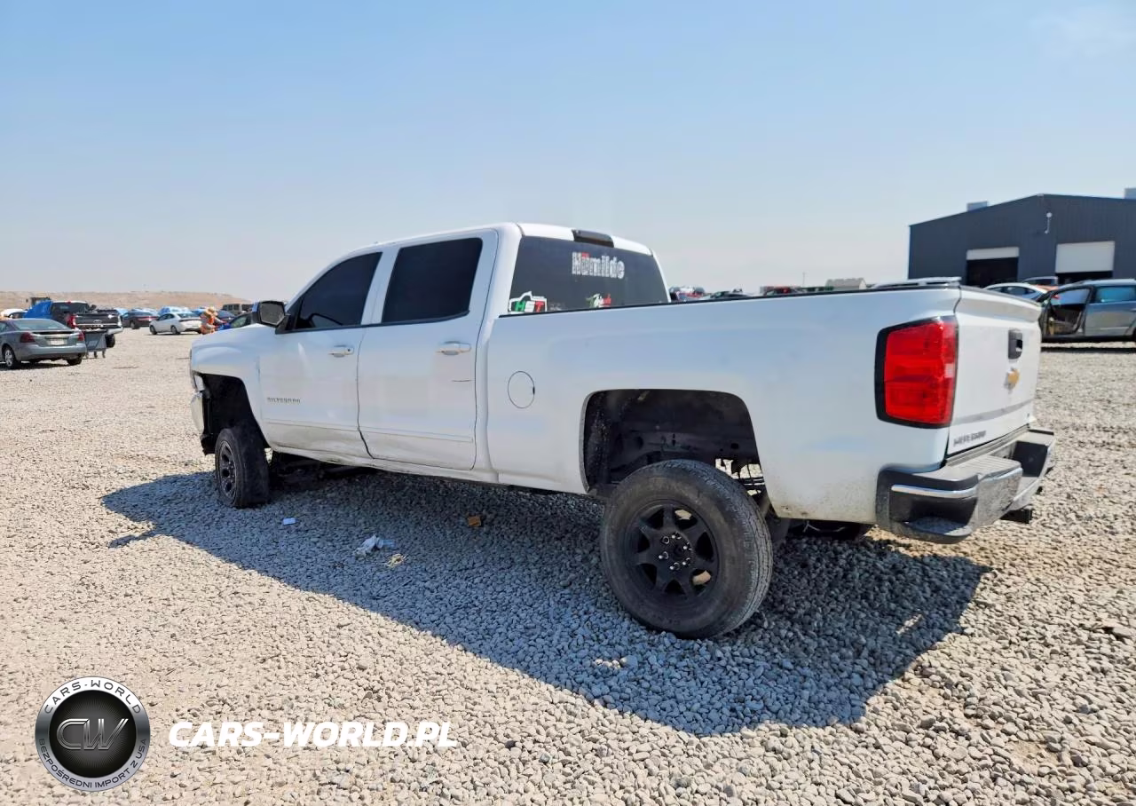 2018 Chevrolet Silverado K1500 Lt VIN:1GCUKREC0JF250100 - 2