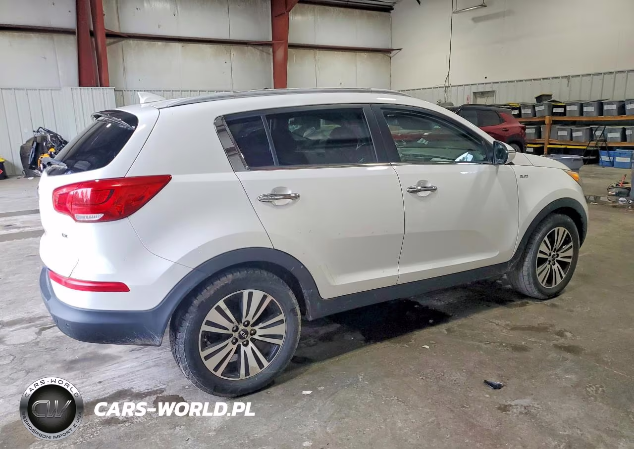 2014 Kia Sportage Ex VIN:KNDPCCAC1E7630060 - 3