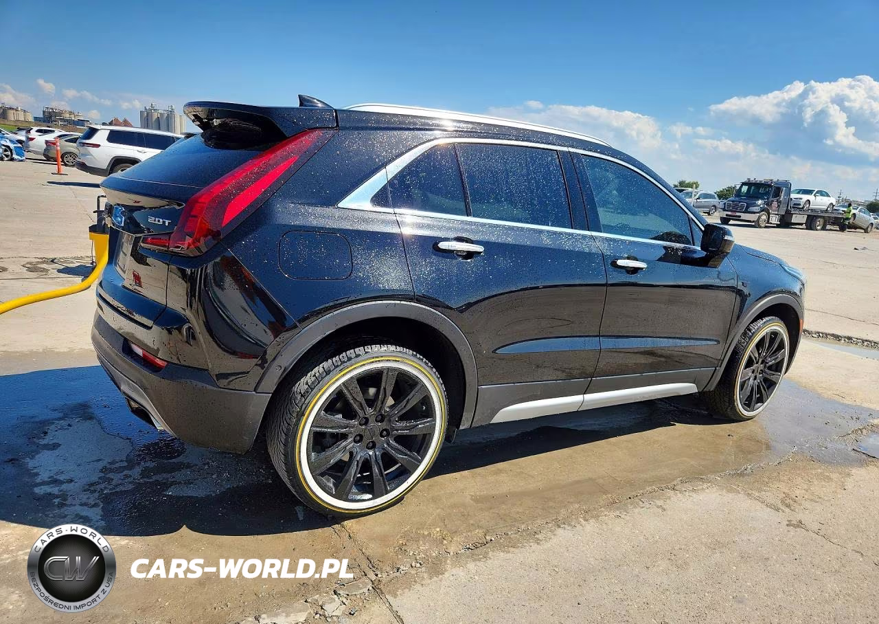 2019 Cadillac Xt4 Premium Luxury VIN:1GYFZCR43KF101695 - 3