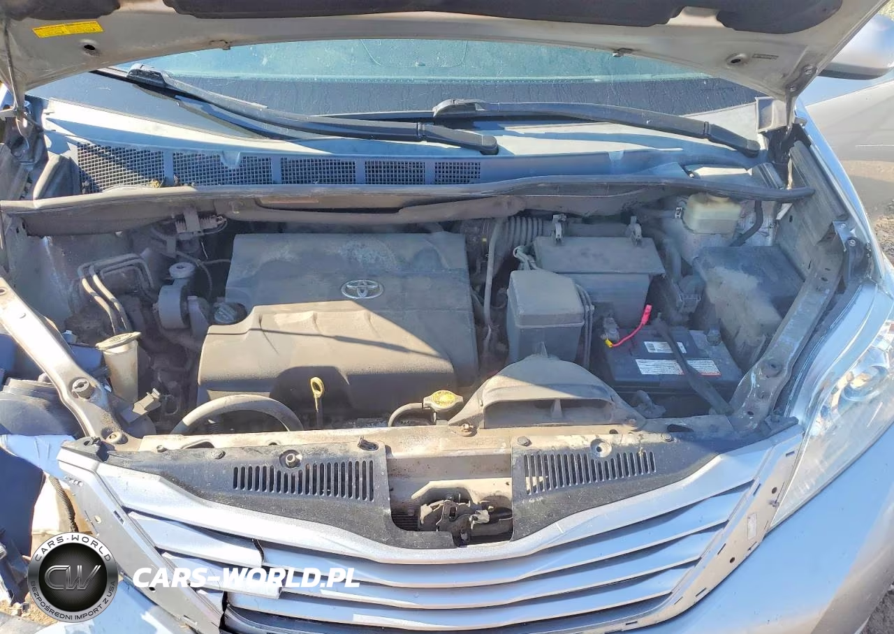 2015 Toyota Sienna Le VIN:5TDKK3DC7FS689730 - 12